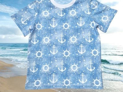 regionale Unternehmen - Produkt-Kategorie: Manufaktur - Binnenland - T-Shirt im maritimen Flair! Für Kinder, die gerne am See oder am Strand spielen! - wollsocken&kindermode
