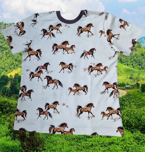 wollsocken&kindermode Kleine Auswahl unserer Produkte T-Shirt für Pferdefans!